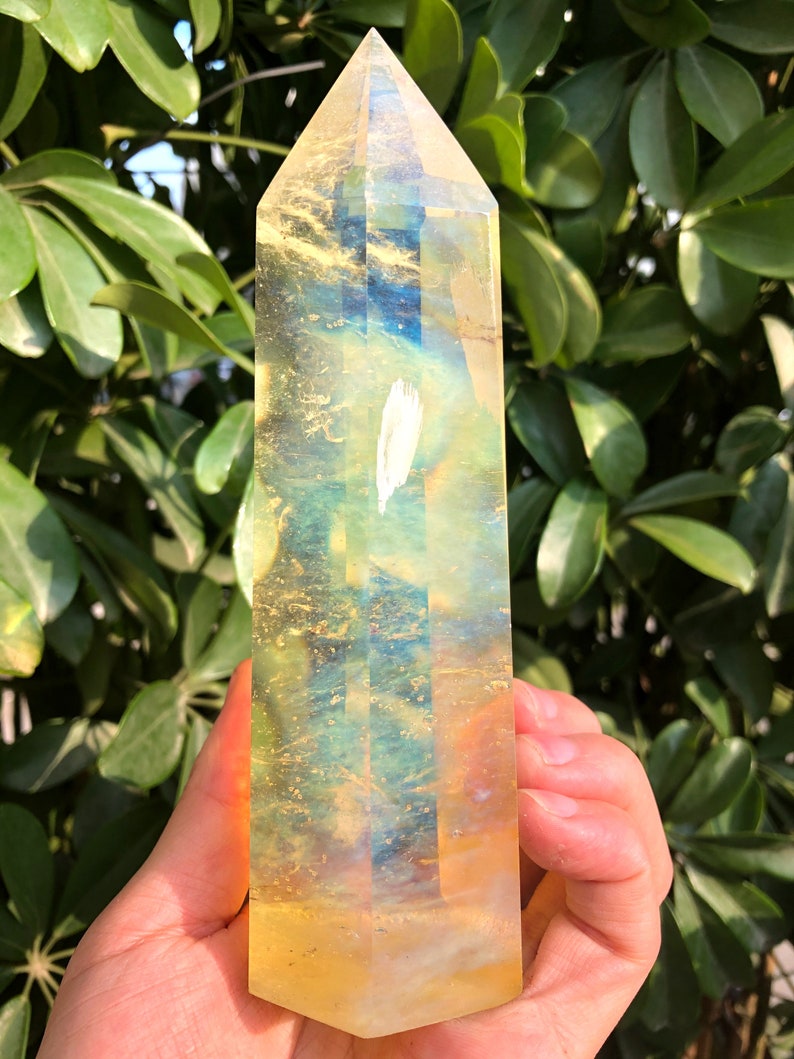 Clear Smelt yellow quartz point/Clear Smelt quartz Meditation Stone/Healing Stone/Reiki/Chakra