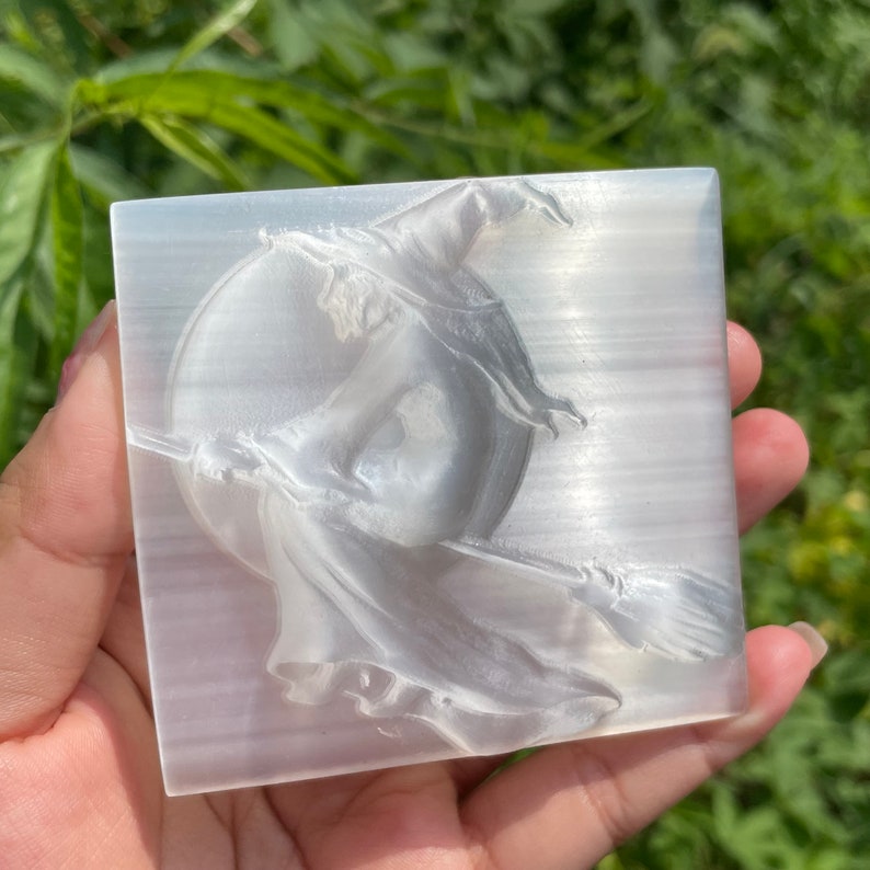 Natural Selenite Wizard,Halloween Wizard,Hand Carved,Halloween Decoration