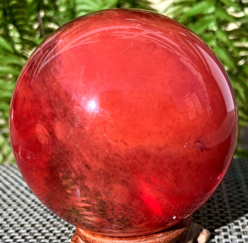 Clear Smelt Red quartz Sphere/Clear Smelt quartz Polished Meditation Stone