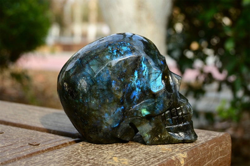4'' Natural hand carved Labradorite skull,Quartz Crystal skull,Crystal gift,Crystal ornament