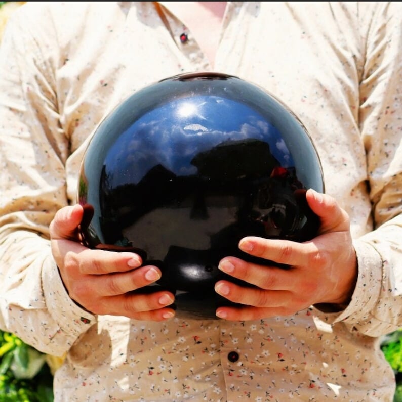 Customized Black Obsidian Sphere Large Crystal Ball Chakra Healing Stone Crystal Décor Protection Stone Aura Metaphysical Decoration Ball