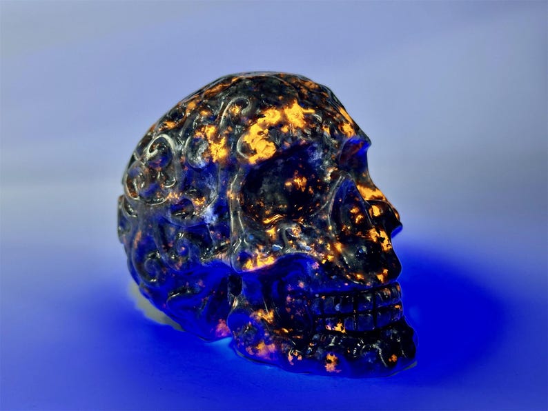 3.4" Natural Yooperlite Hand Carved Cerebrum Skull,Crystal quartz Skull,Skull Carving,Energy crystal