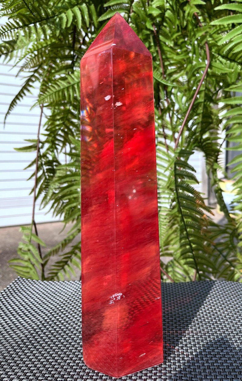Clear Smelt Red quartz point/Clear Smelt quartz Polished