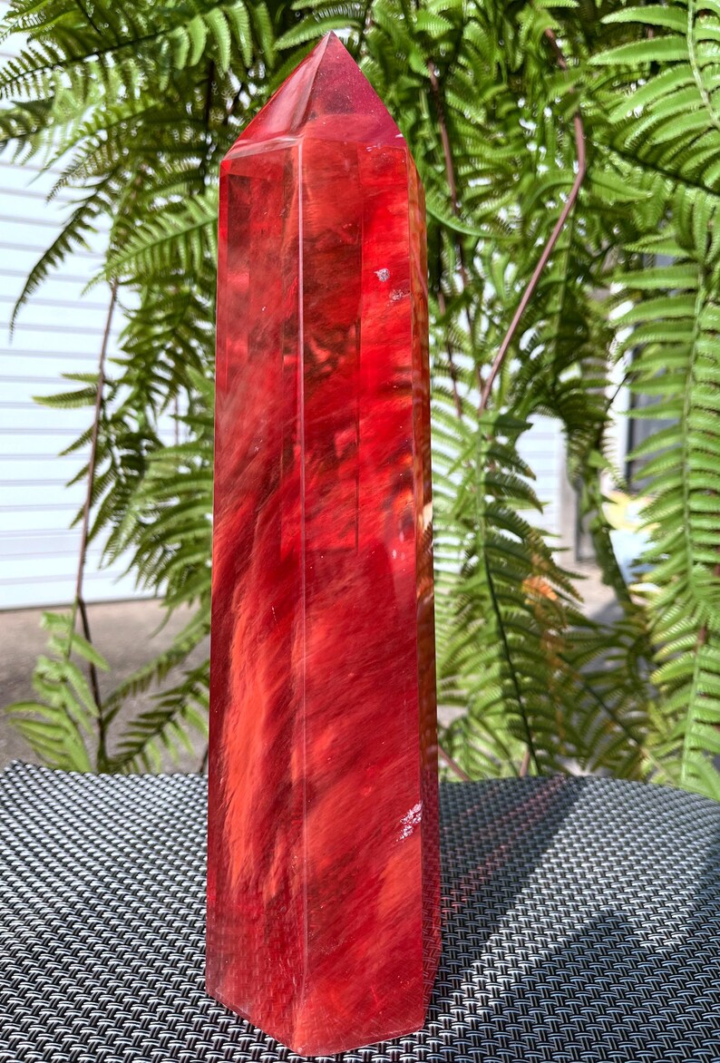Clear Smelt Red quartz point/Clear Smelt quartz Polished