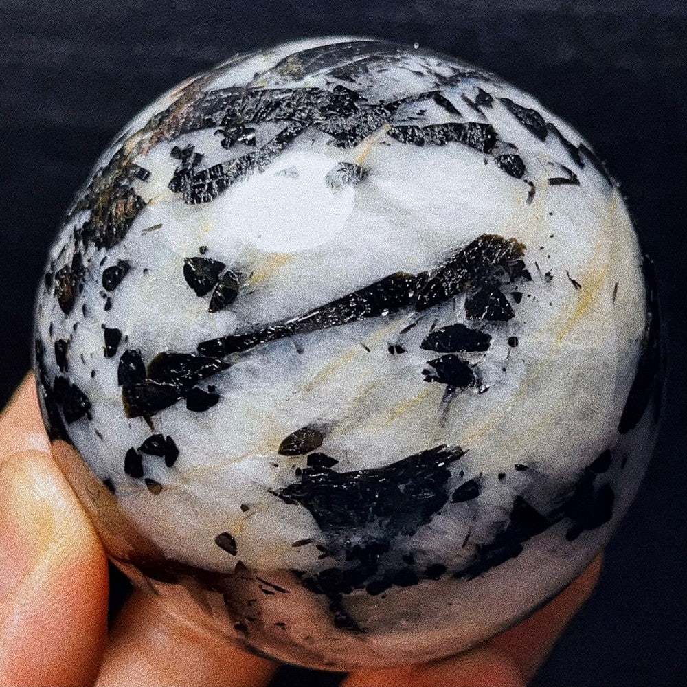 509G Natural Black tourmaline Ball Agate Crystal Ball Healing