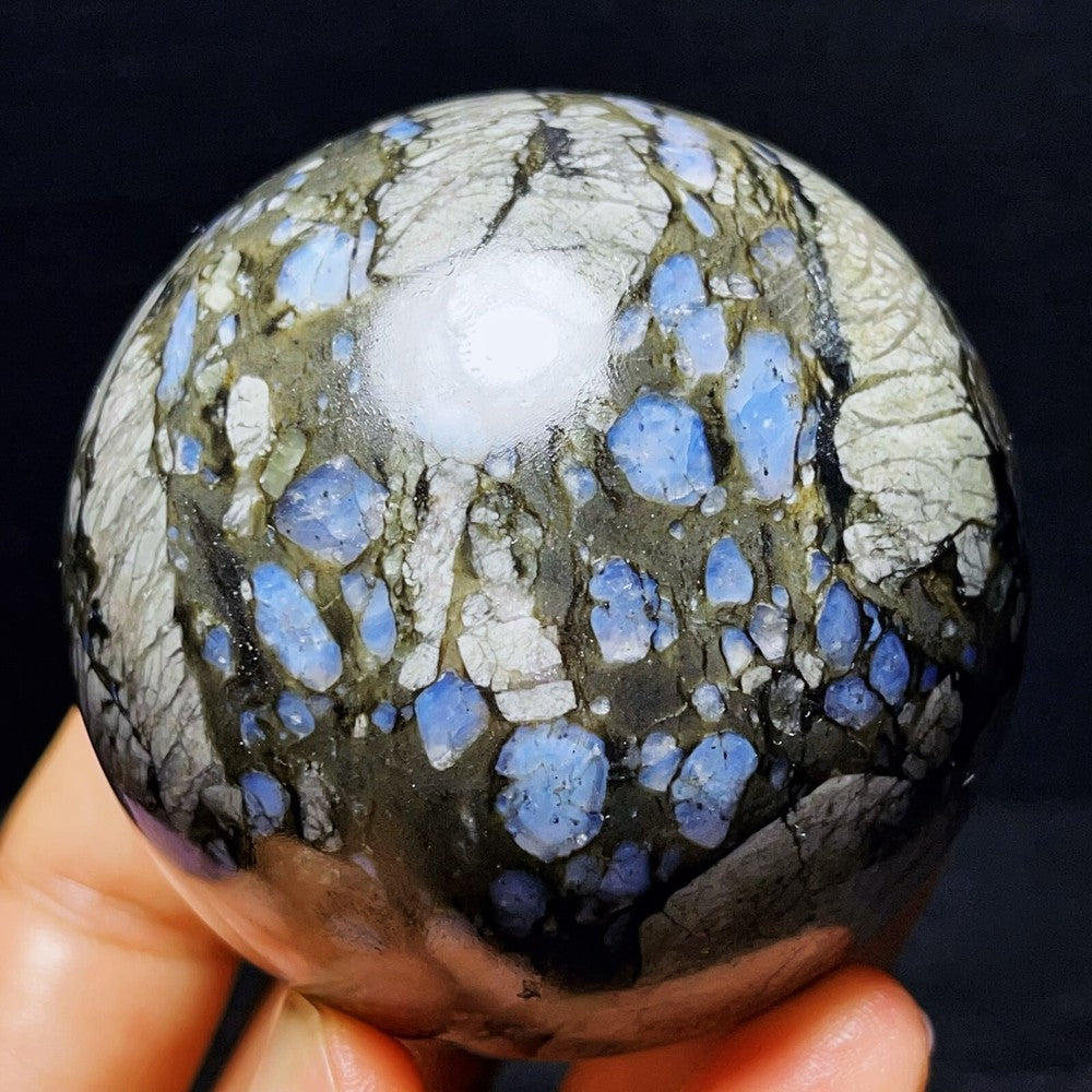 457G Natural Polished Sodalite Sphere Ball Crystal ball Healing