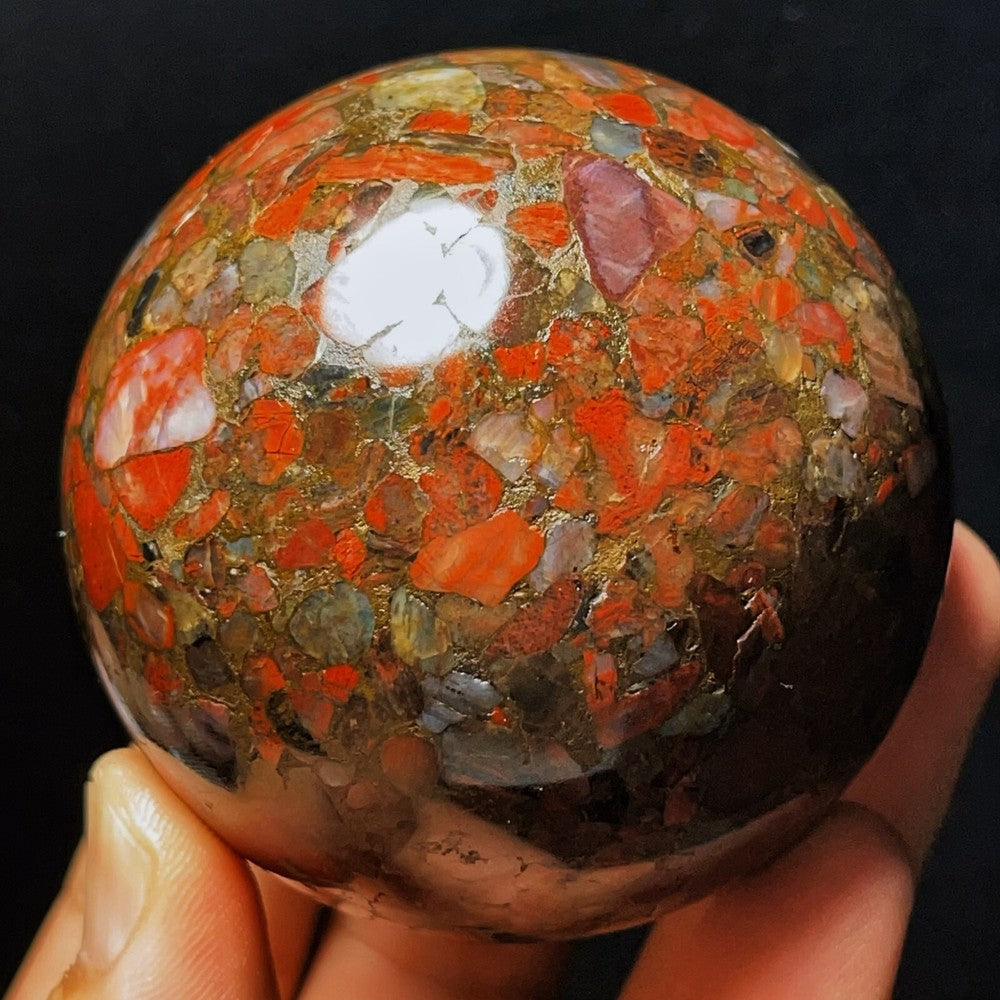 427G Natural Agate Sphere Ball Crystal Stone Madagascar