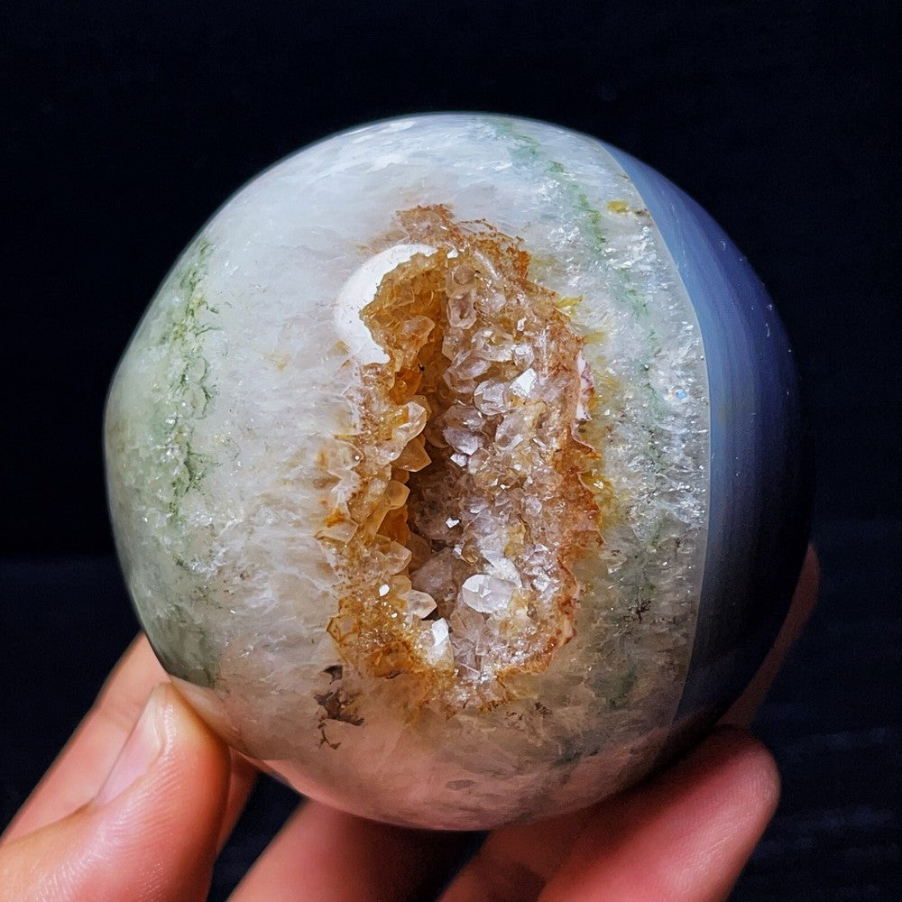 592G Natural Polished Agate Geode Sphere Ball Crystal Healing