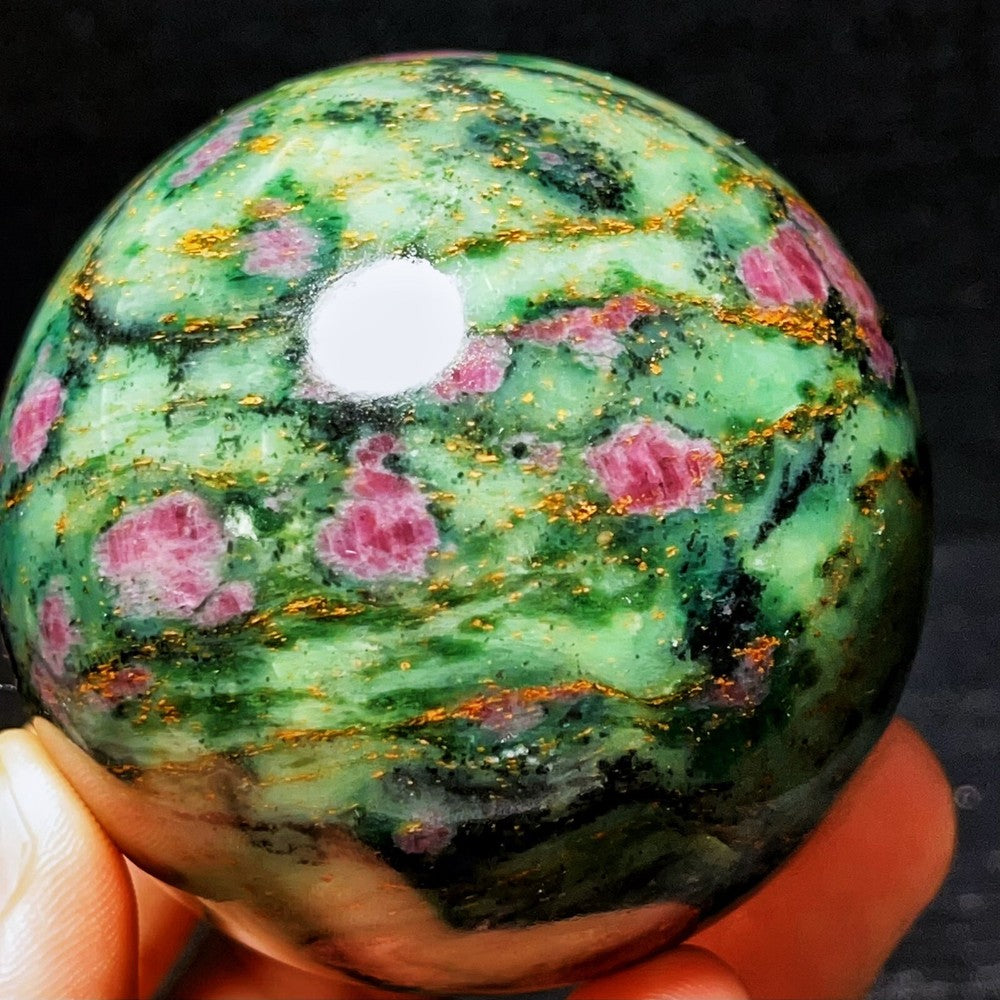 490G Natural Polished Grandmother Green Ruby Crystal Ball Healing