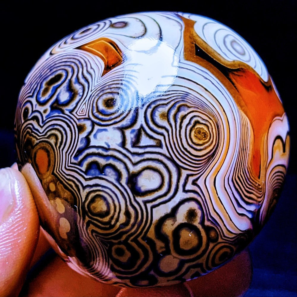 Natural Polished Silk Banded Agate Lace Agate Crystal Healing