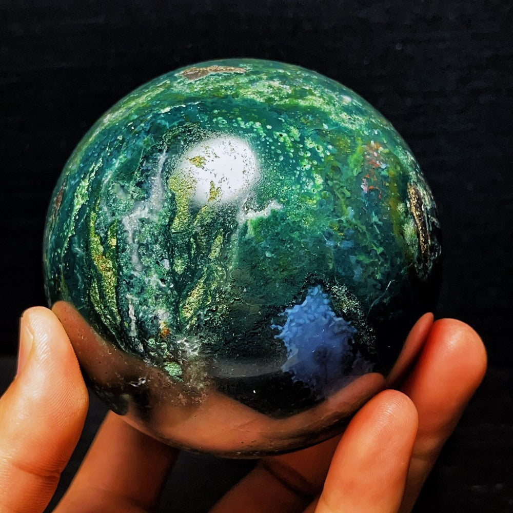 1118G Natural Polished Moss Agate Sphere Agate Crystal Ball Healing