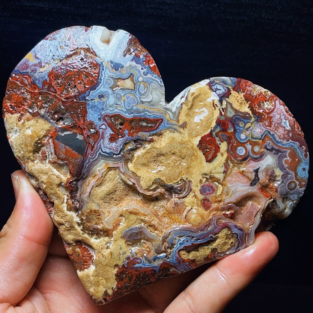 587G Natural Mexican agate heart-shaped Crystal Stone Healing