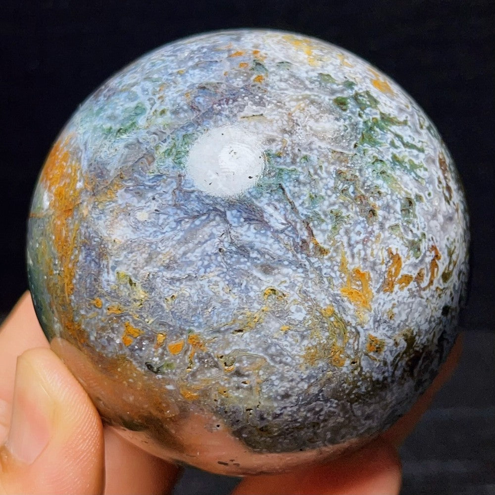 496G Natural Polished Moss Agate Sphere Agate Crystal Ball Healing