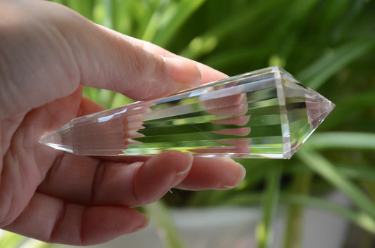 Baguette magique tibétaine en cristal de quartz fantôme transparent à 24 faces, haute altitude, 9,7 cm