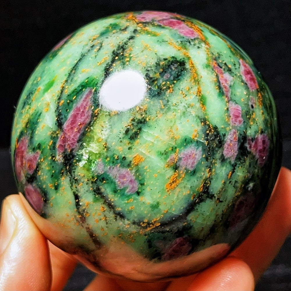 490G Natural Polished Grandmother Green Ruby Crystal Ball Healing