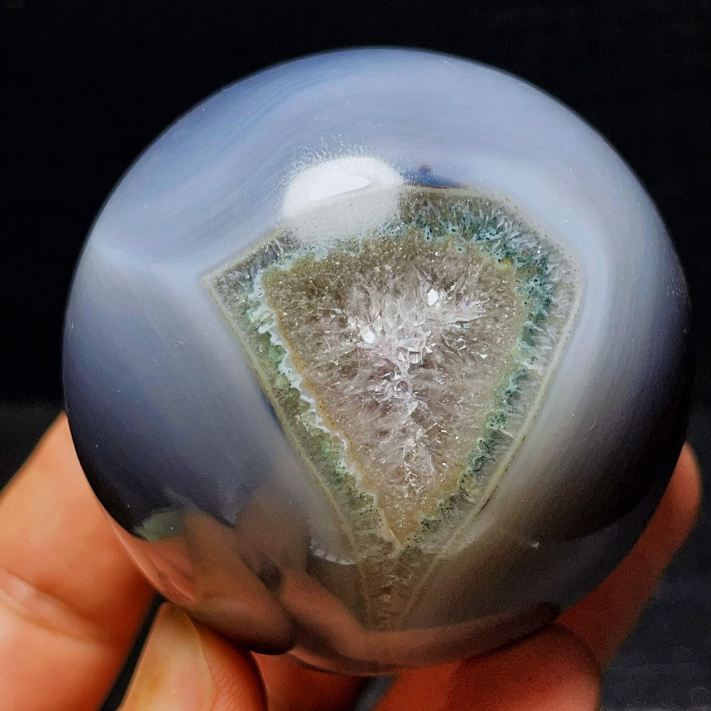 304G Natural Polished Agate Geode Sphere Ball Crystal Healing