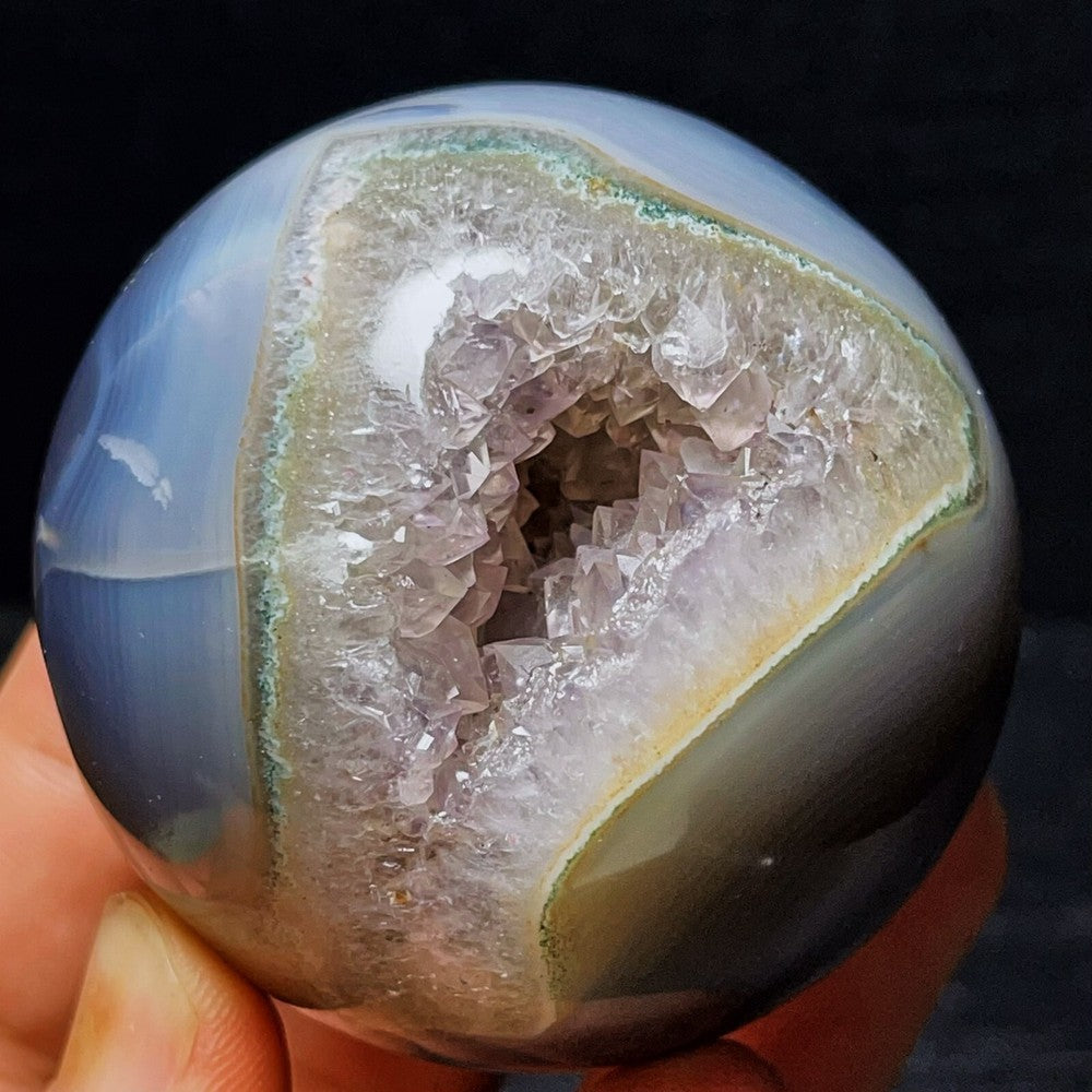 304G Natural Polished Agate Geode Sphere Ball Crystal Healing