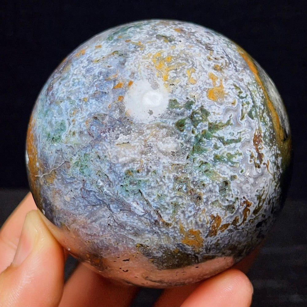496G Natural Polished Moss Agate Sphere Agate Crystal Ball Healing