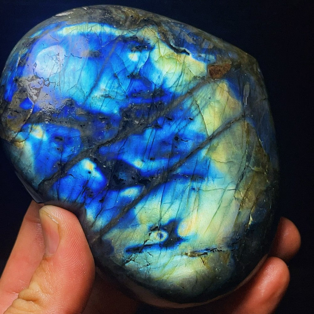 788G Natural Polished labradorite Heart-shaped Crystal Healing