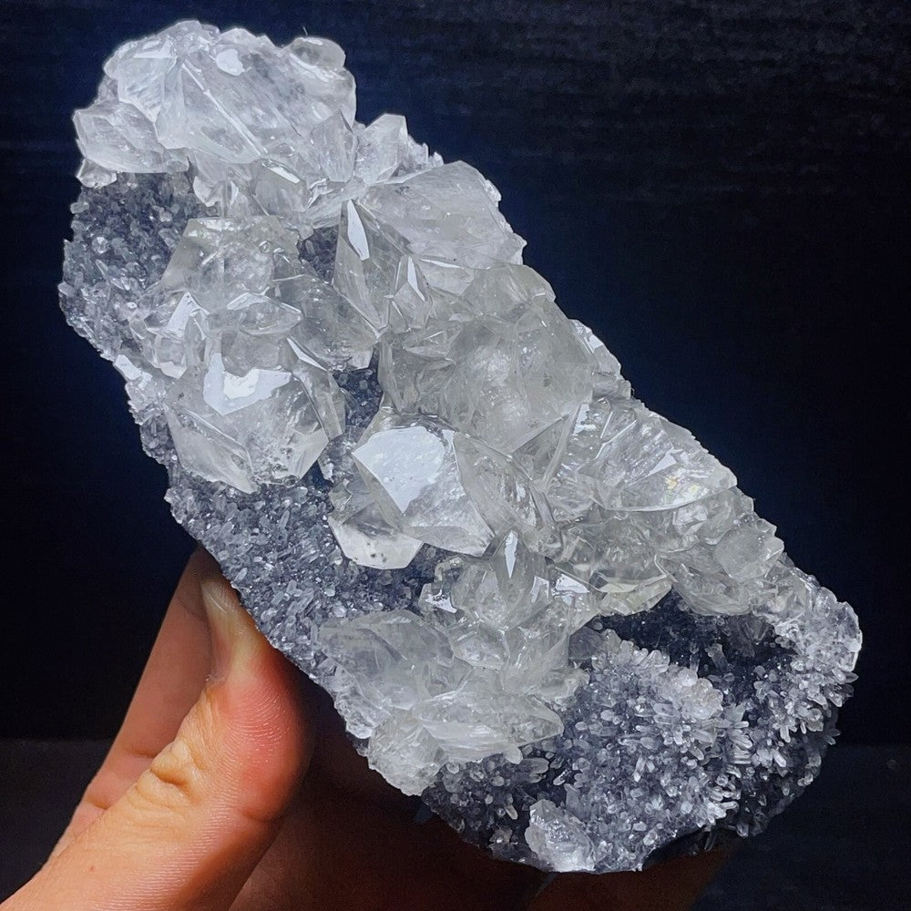 442G Natural White crystal quartz Mineral Crystal Stone Healing mineral specimen