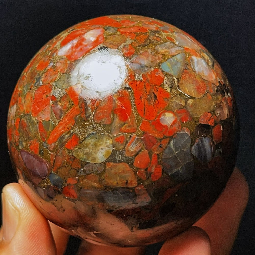427G Natural Agate Sphere Ball Crystal Stone Madagascar