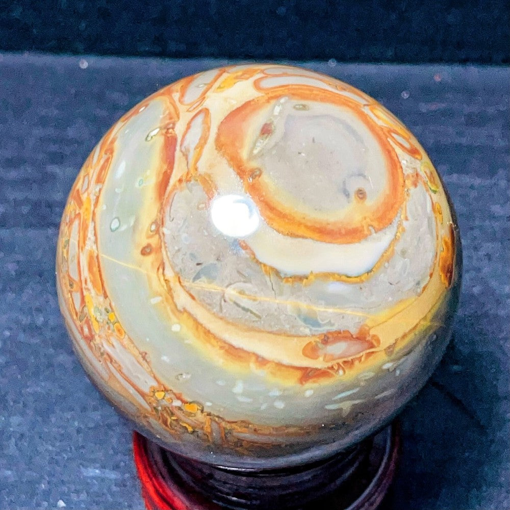 468G Natural Polished Agate Sphere Agate Crystal Ball Healing