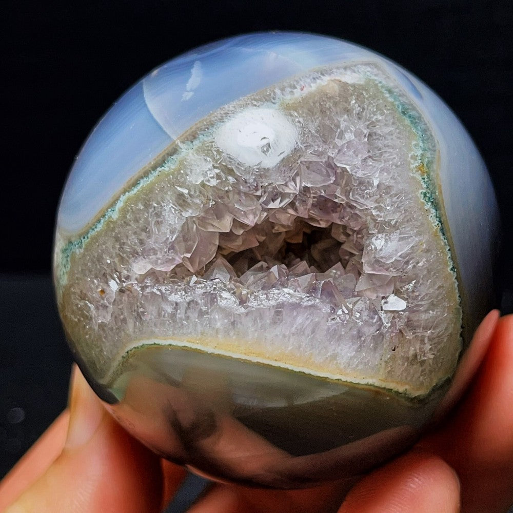 304G Natural Polished Agate Geode Sphere Ball Crystal Healing