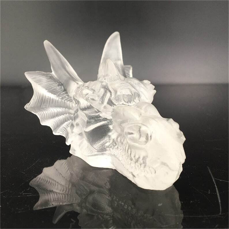 Spécimen de cristal de quartz dragon en pierre fondue transparente sculptée à la main, guérison Reiki 1 pièce