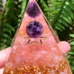 Fantasy magic Orgone Rose Quartz/Crystal Pyramid Orgonite/Positive Energy Generator/Chakra Energy Healing/Gift/Energy stone