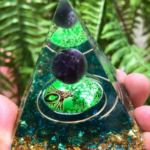 Tree of Life amethyst Sphere Orgone/Crystal Pyramid Orgonite/Positive Energy Generator/Chakra Energy Healing/Special Gift/Energy stone