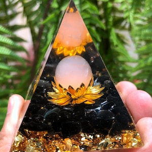 Fantasy magic Rose Quartz Sphere obsidian Orgone/Crystal Pyramid Orgonite/Positive Energy Generator/Chakra