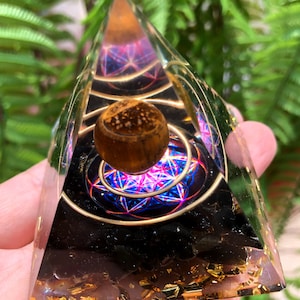 Fantasy magic Tiger's Eye Sphere obsidian Orgone/Crystal Pyramid Orgonite/Positive Energy Generator/Chakra Energy Healing/Gift/Energy stone
