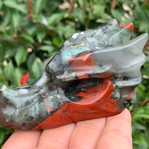 3.9''+ Natural Blood Stone quartz,quartz crystal,hand carved,Crystal Dragon