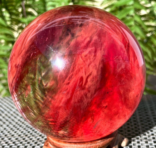 Clear Smelt Red quartz Sphere/Clear Smelt quartz Polished Meditation Stone