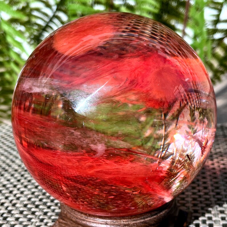 Clear Smelt Red quartz Sphere/Meditation Stone/Healing Stone/Reiki/Chakra