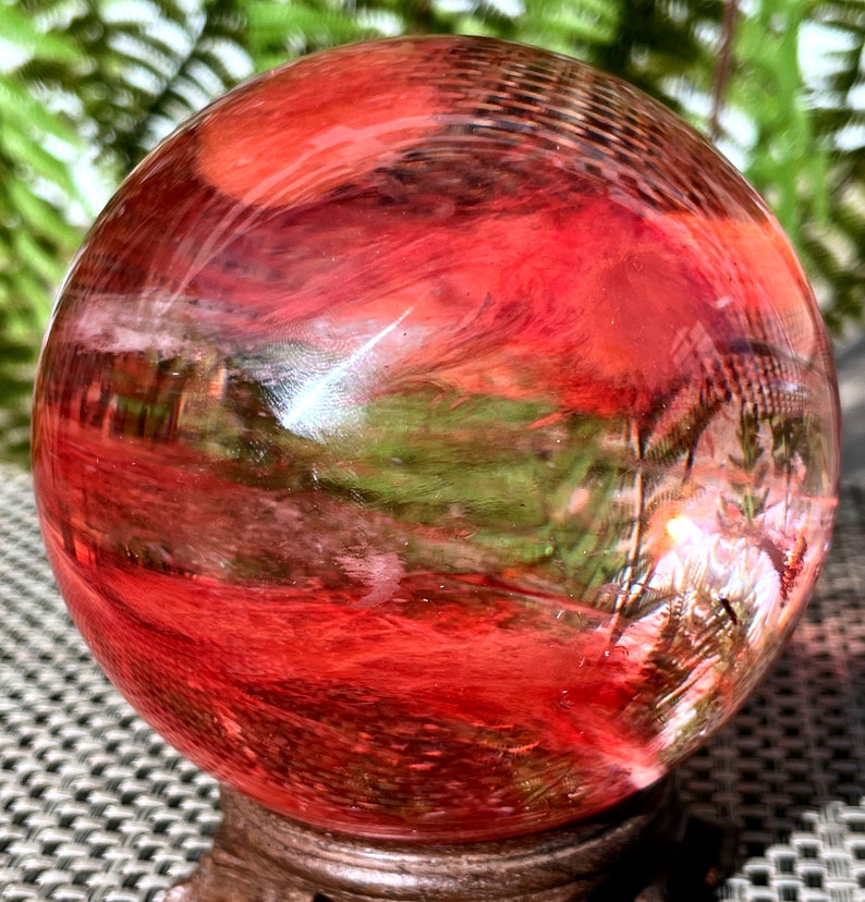 Clear Smelt Red quartz Sphere/Meditation Stone/Healing Stone/Reiki/Chakra