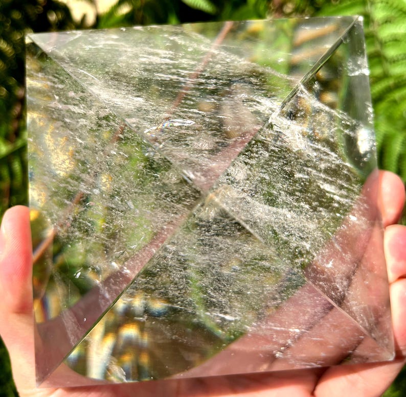 Natural Rainbow Clear Crystal Quartz pyramid/White Crystal Tower,Meditation Stone/self stand