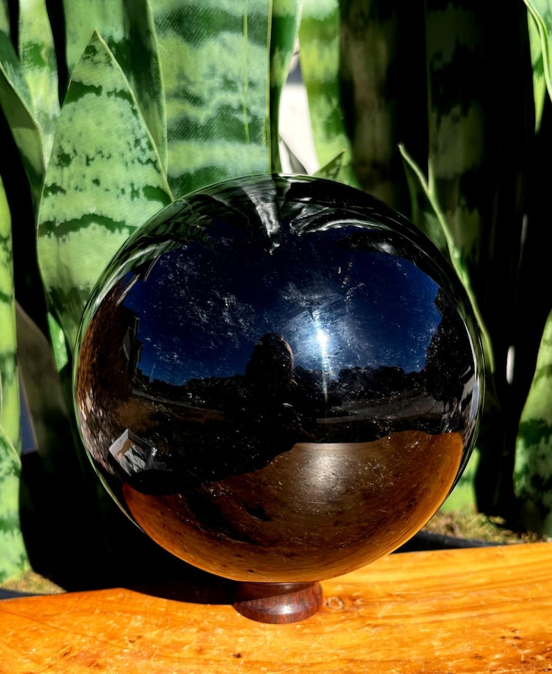 LG Obsidian Sphere w/ stand for energetic protection