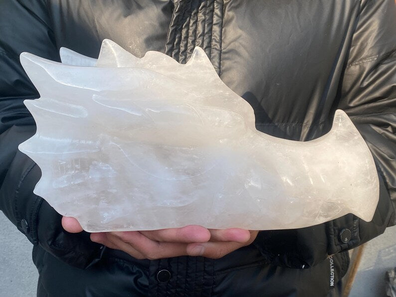 4.5KG+ Natural Clear crystal,hand carved dragon,white quartz dragon,home decoration,crystal gifts