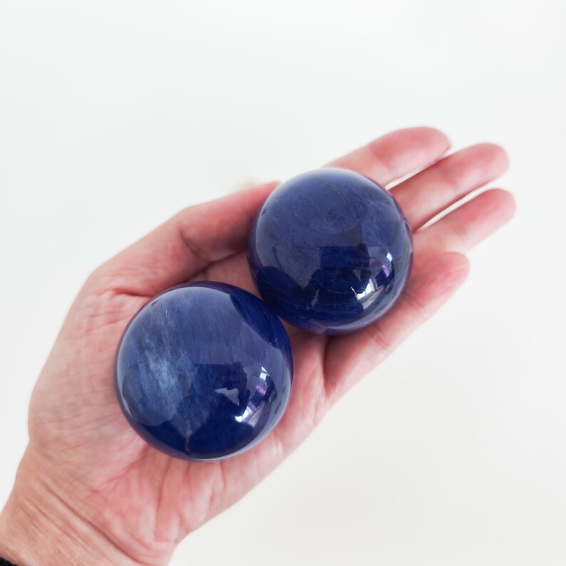 Blue Quartz Smelting Stone Sphere