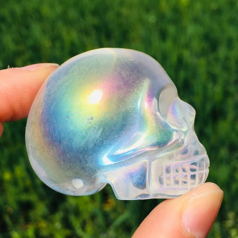 Titanium Rainbow Skull Smelting Quartz Hand Carved Reiki Healing Crystal Gift