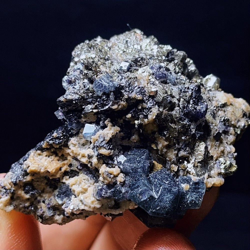 Extremely Top Phantom Cubic Fluorite Copper ore symbiotic crystals Specimen