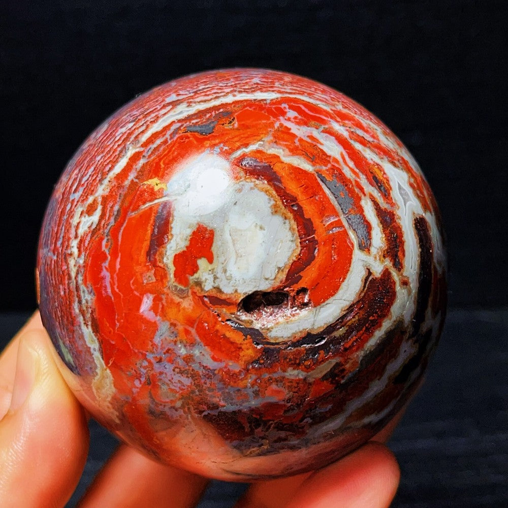 613G Natural Polished Warring States Red Agate Sphere Crystal Healing