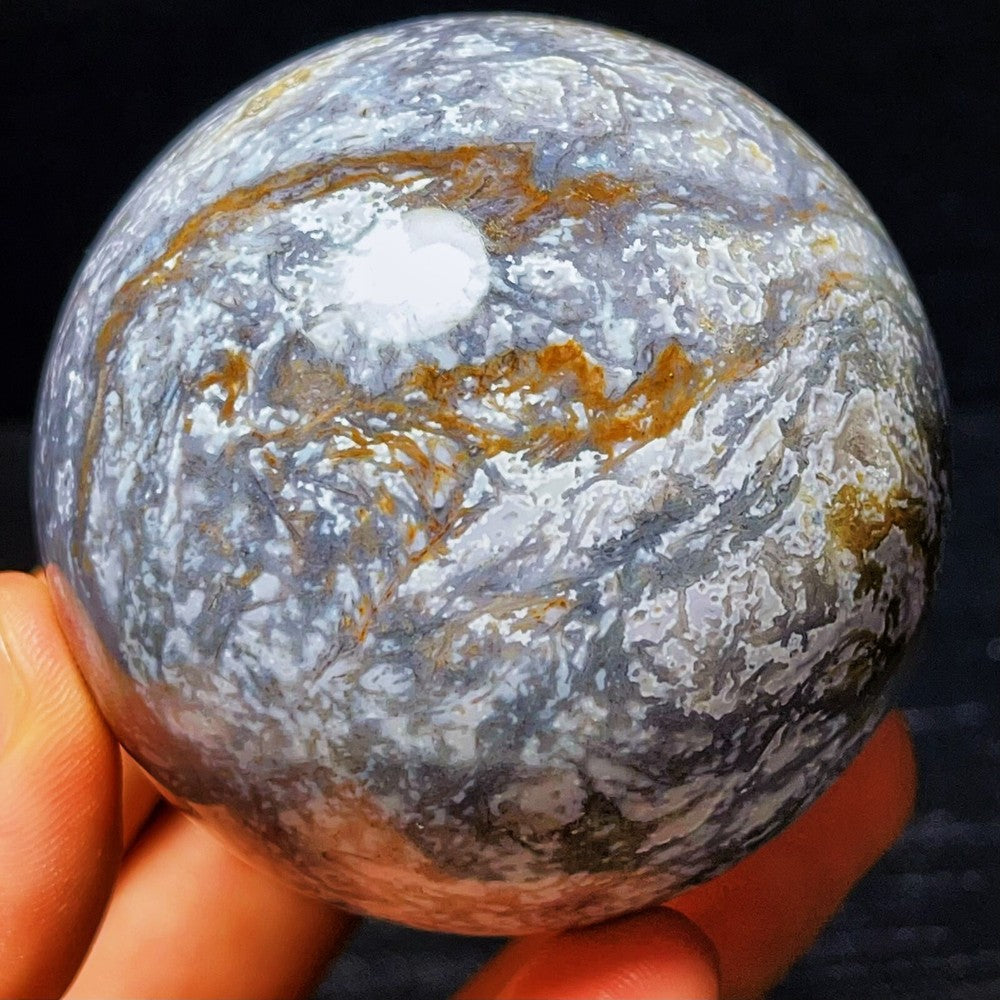 440G Natural Polished Moss Agate Sphere Agate Crystal Ball Healing