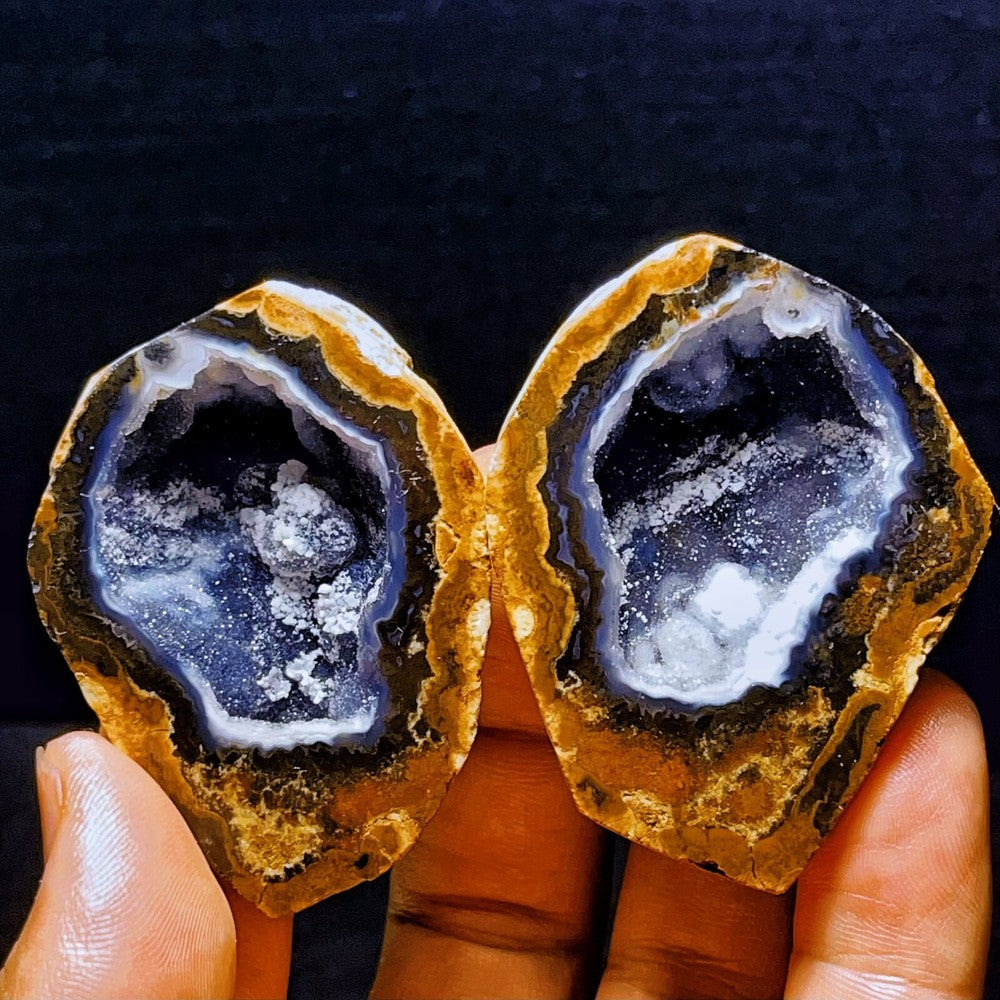 A pair Rare Natural Inner Mongolia Gobi Eye Agate Geode Collection