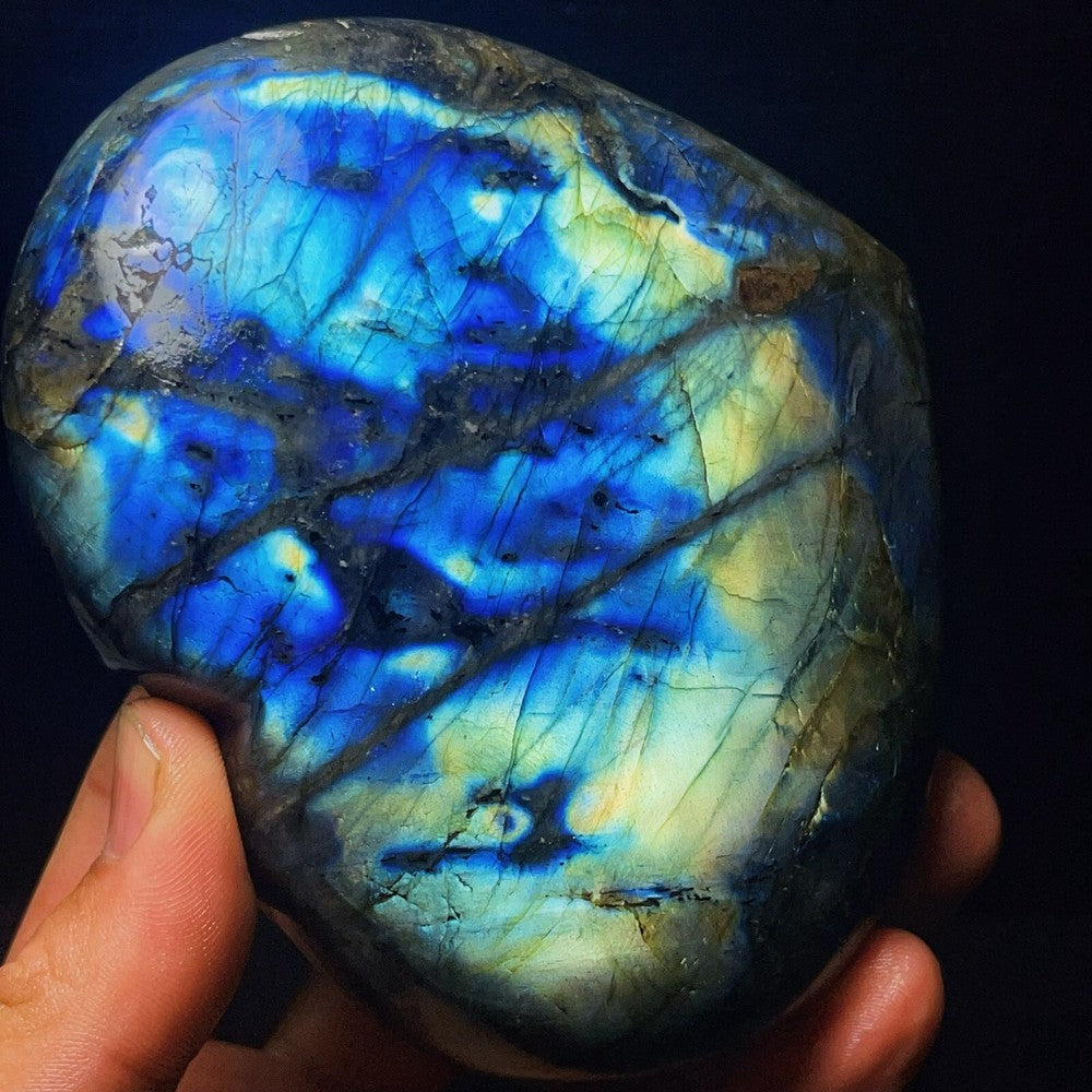 788G Natural Polished labradorite Heart-shaped Crystal Healing