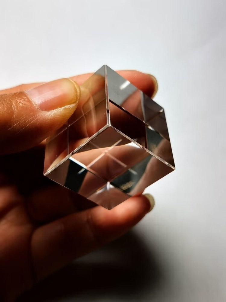 Cristal de quartz tibétain cuboïde 100 % transparent de haute altitude de 2,6 cm, guérison énergétique 