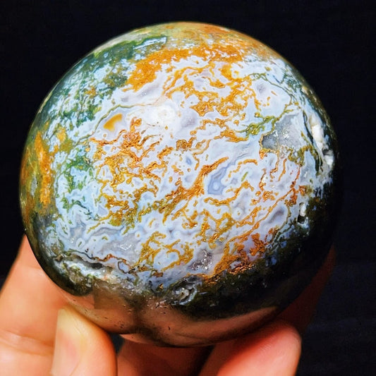 497G Natural Polished Moss Agate Sphere Agate Crystal Ball Healing