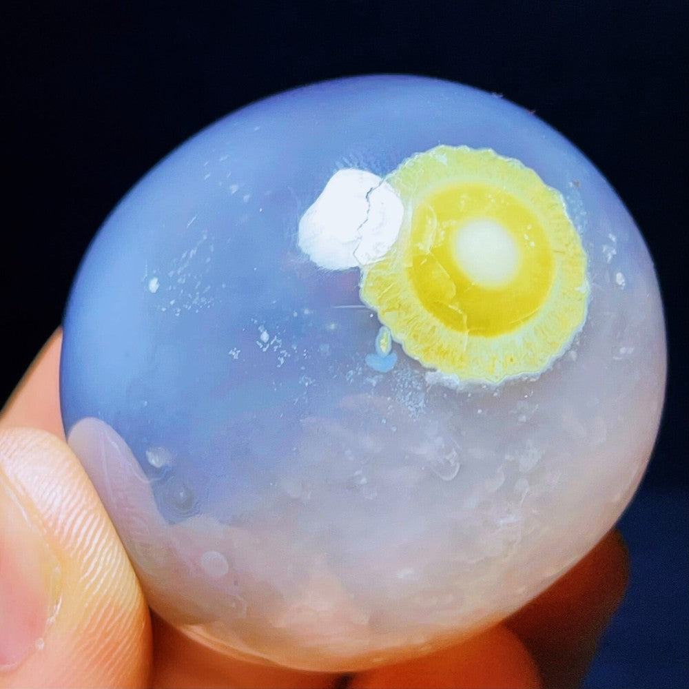125G Natural Inner Mongolia Gobi Agate Eyes Agate Crystal Stone