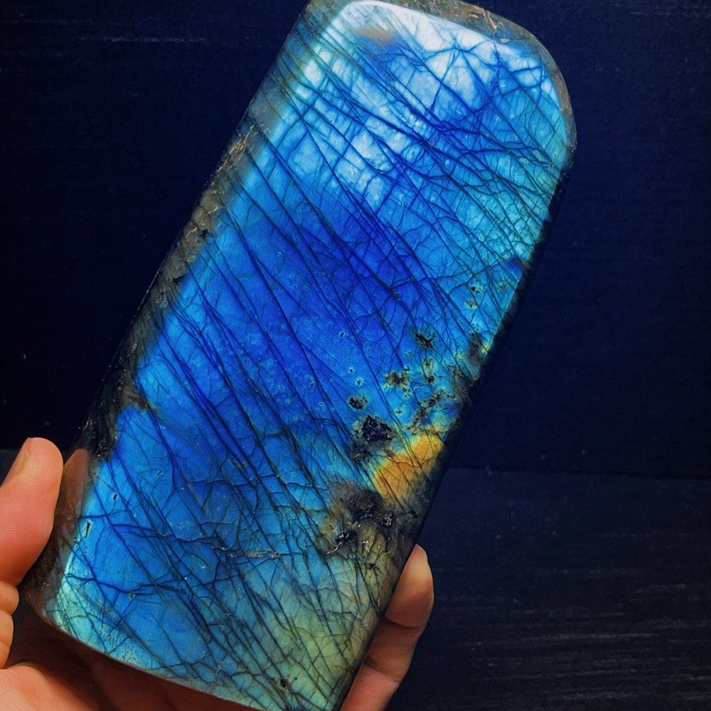 1639G Natural Polished labradorite Crystal Healing